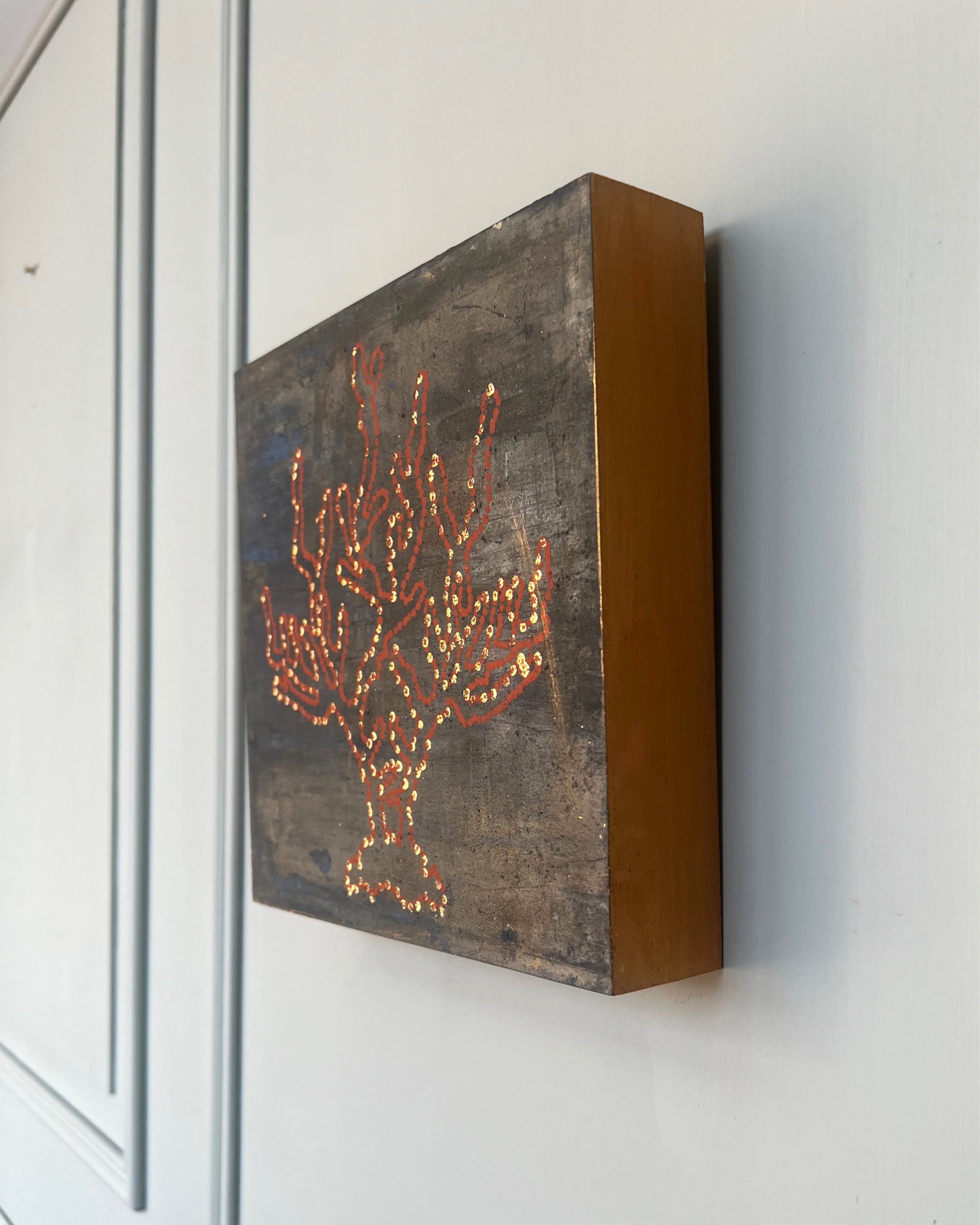 3️⃣ Seitenansicht / Tiefe
Side view showing the material depth of an original abstract study from the LITTLE TREASURES series.