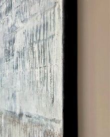 Pure Patina – Light VI detail, textured surface with soft contrasts, mineral tones and traces of ash