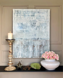 Pure Patina – Light VI displayed in a calm interior, abstract painting with light and earthy colour palette